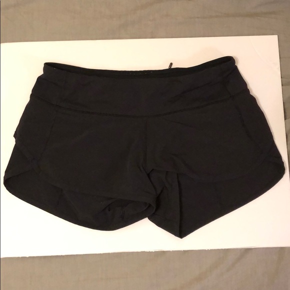 lululemon athletica Pants - Lululemon Black Speed Shorts Size 4
